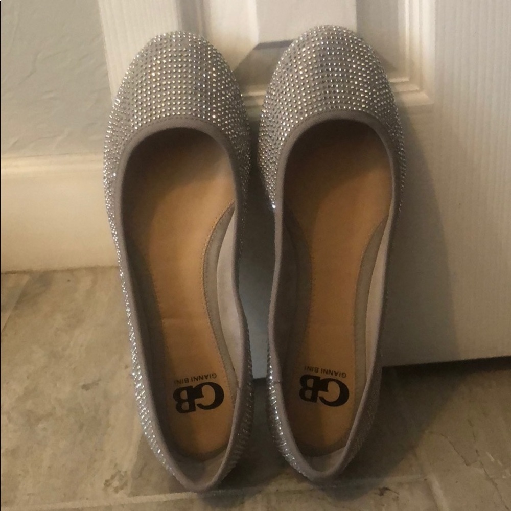 Gianni Bini flats